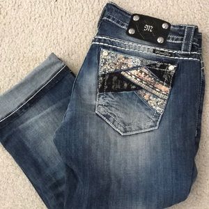 NWOT Miss Me Capris
